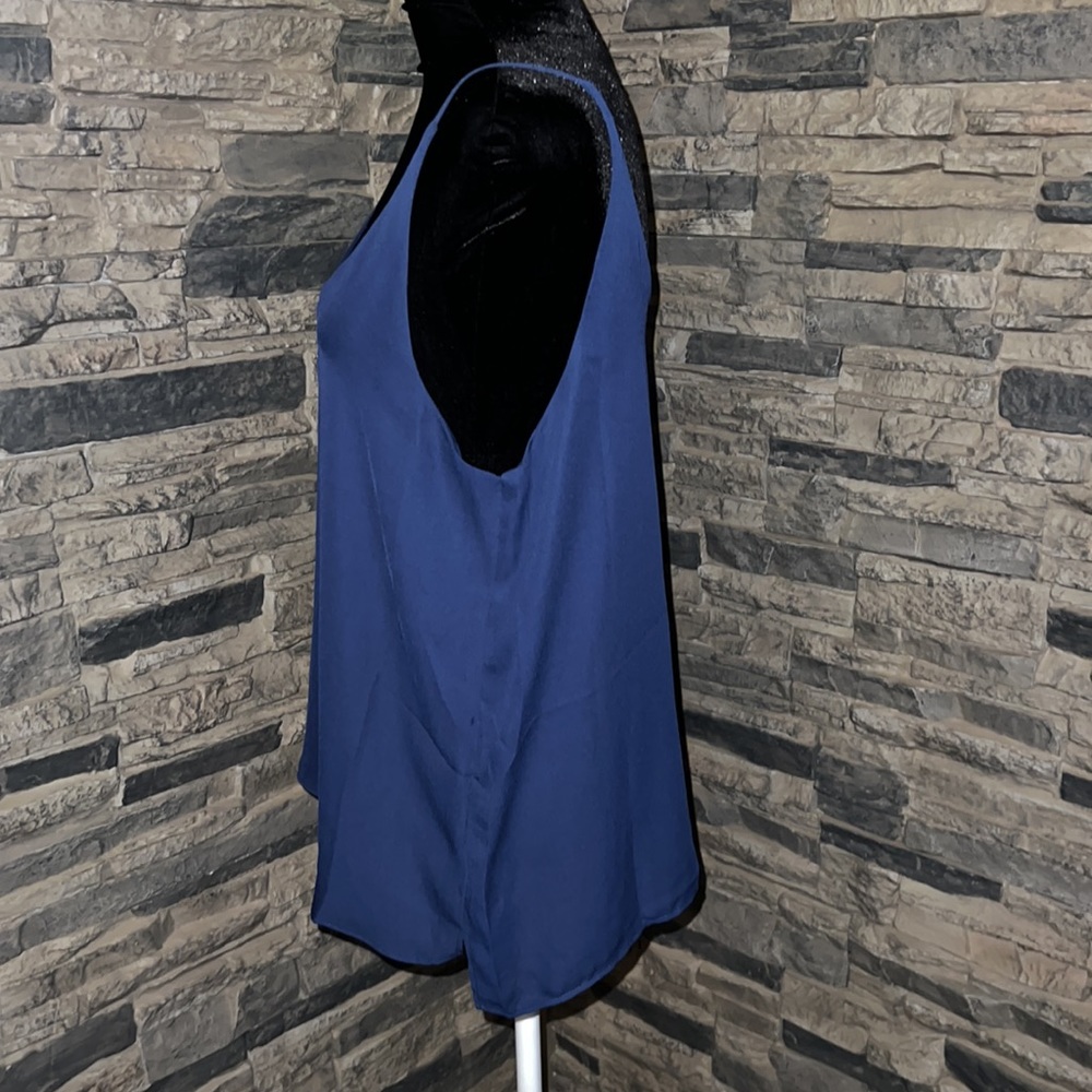 Shinestar Tank Top - Picture 2 of 6